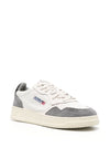 Carica l&#39;immagine nel visualizzatore di Gallery, Sneakers
